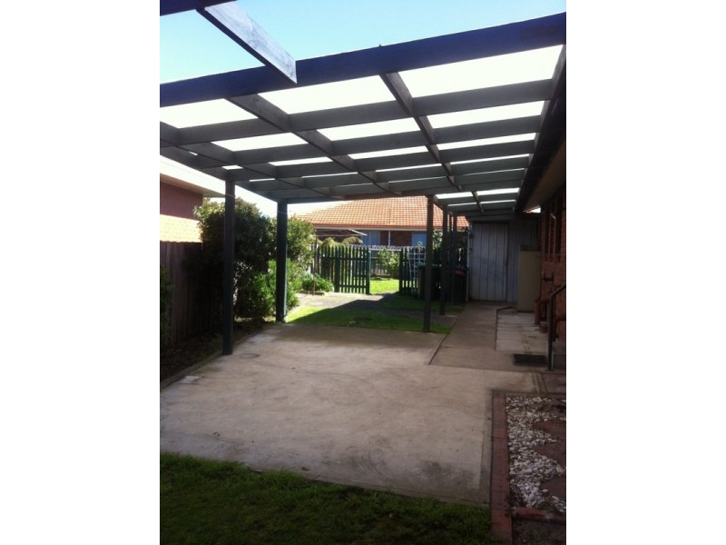 9 Bridle Road, Morwell VIC 3840