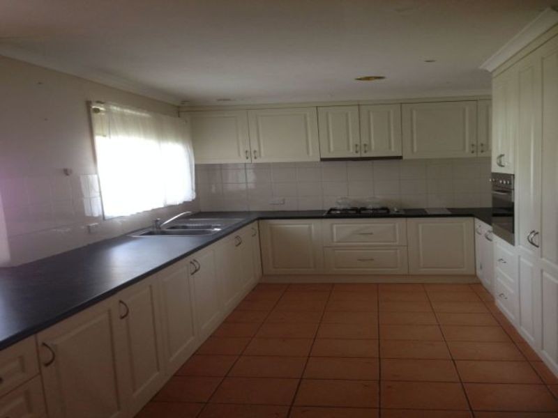 6 Bunyarra Court, Churchill VIC 3842