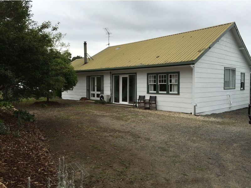 810 Jeeralang West Road, Jeeralang Junction VIC 3840