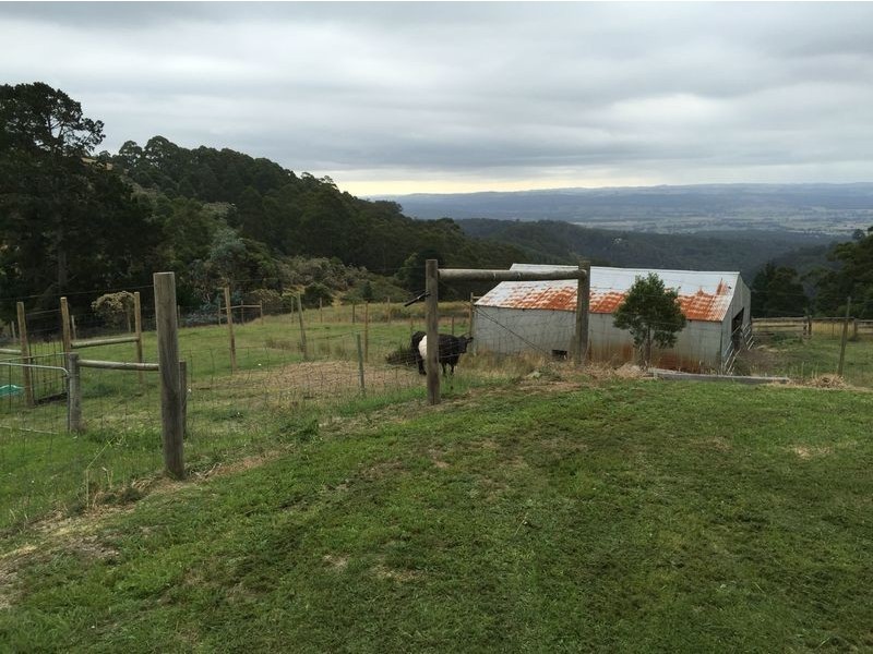 810 Jeeralang West Road, Jeeralang Junction VIC 3840