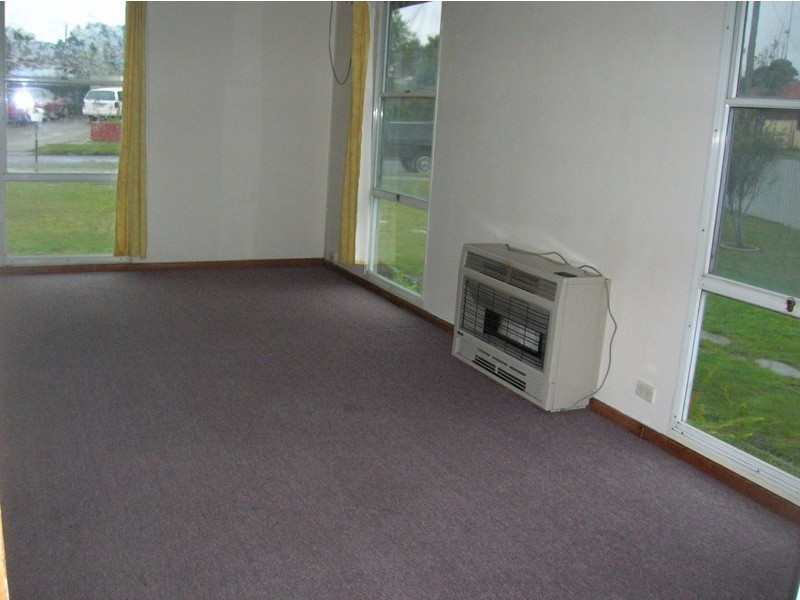 44 Maple Crescent, Churchill VIC 3842