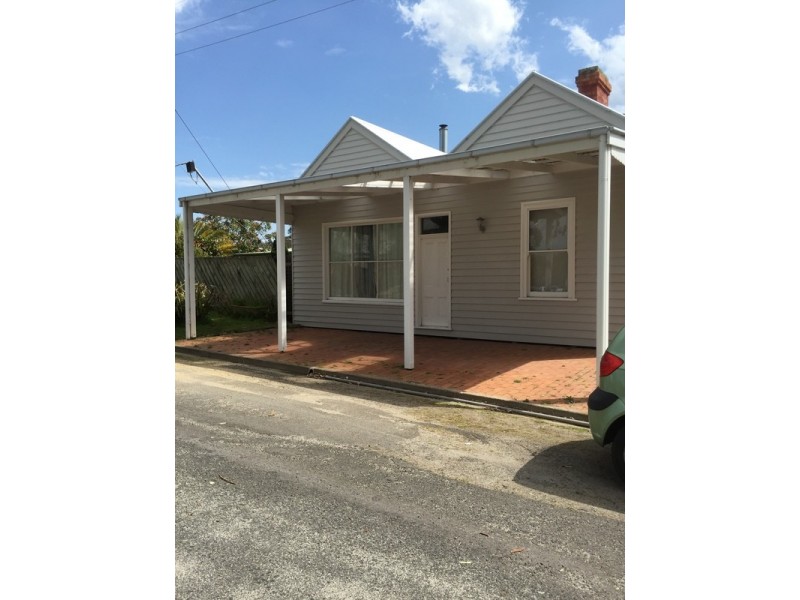 16 Duke Street, Boolarra VIC 3870