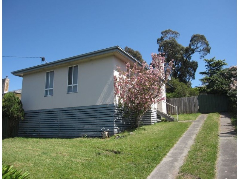 33 McMillan Street, Morwell VIC 3840