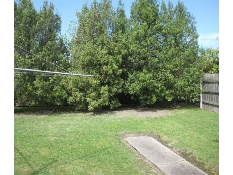 1 Roger Street, Morwell VIC 3840