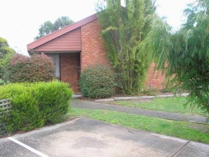 54 Dell Circuit, Morwell VIC 3840