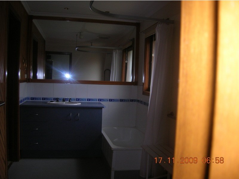 54 Dell Circuit, Morwell VIC 3840