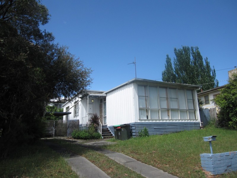 16 Dunbar Avenue, Morwell VIC 3840