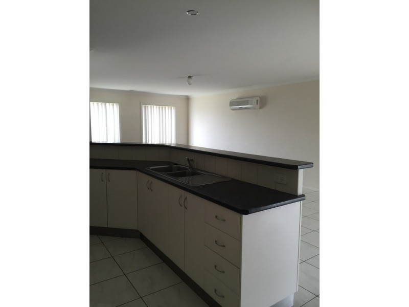15 Parklands Place, Morwell VIC 3840