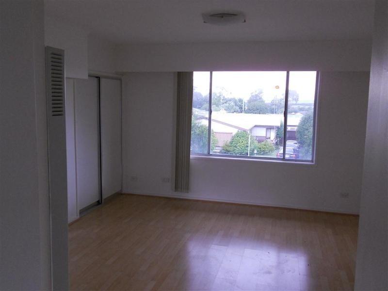 6/15 Well Street, Morwell VIC 3840