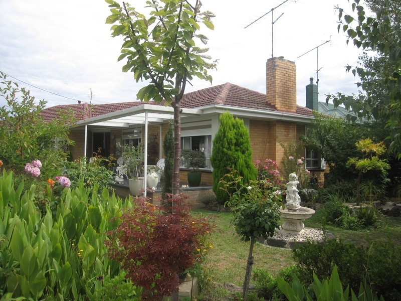 9 Latrobe Road, Morwell VIC 3840