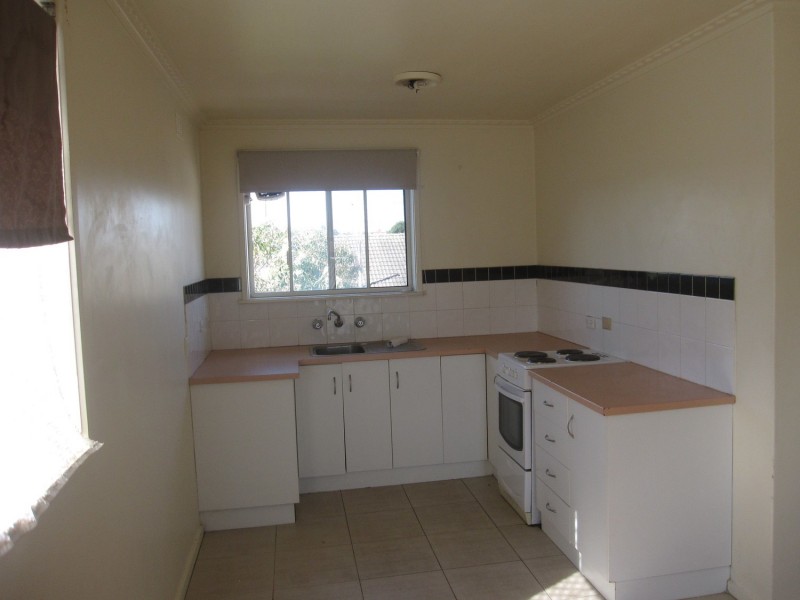 16/153 Buckley Street, Morwell VIC 3840 B.J. & Co. Real