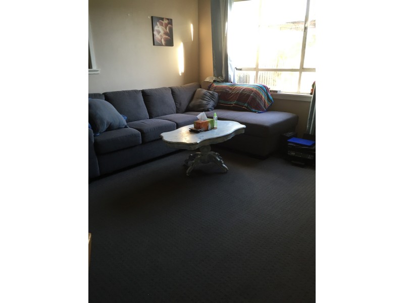 2/10 Jennifer Street, Morwell VIC 3840