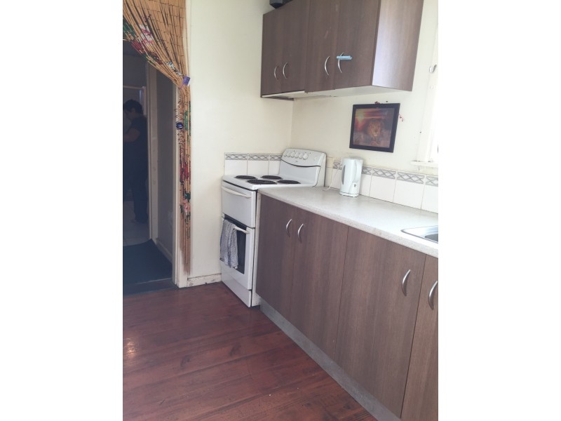 2/10 Jennifer Street, Morwell VIC 3840