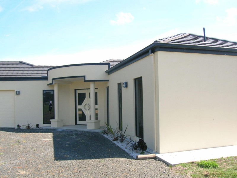 30 Jason Street, Morwell VIC 3840