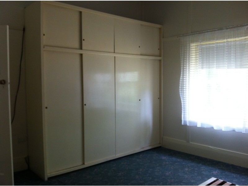 26 Hazelwood Road, Morwell VIC 3840