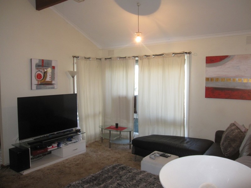 4 Bridgewater Drive, Morwell VIC 3840