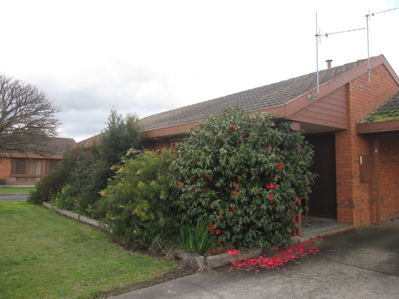 4 Bridgewater Drive, Morwell VIC 3840