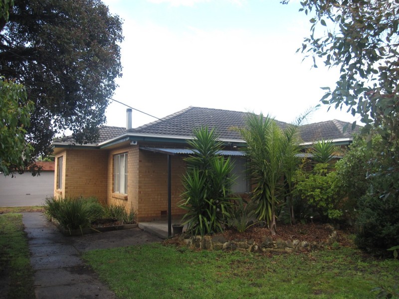 13 Church Street, Boolarra VIC 3870