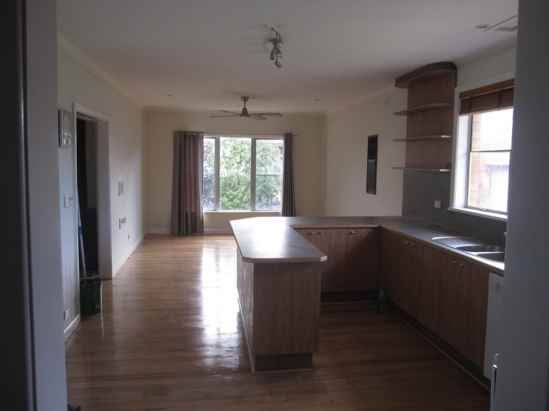 13 Church Street, Boolarra VIC 3870