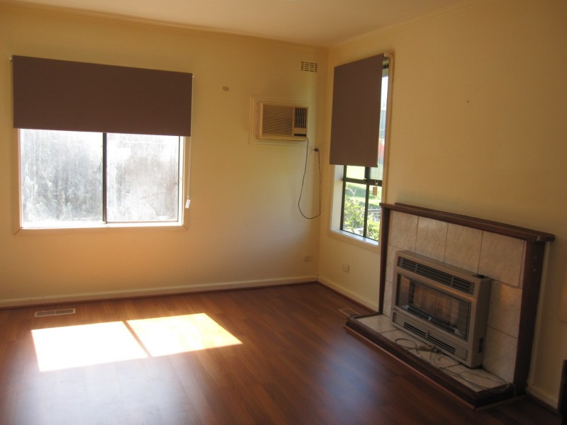 23 Hyland Street, Morwell VIC 3840