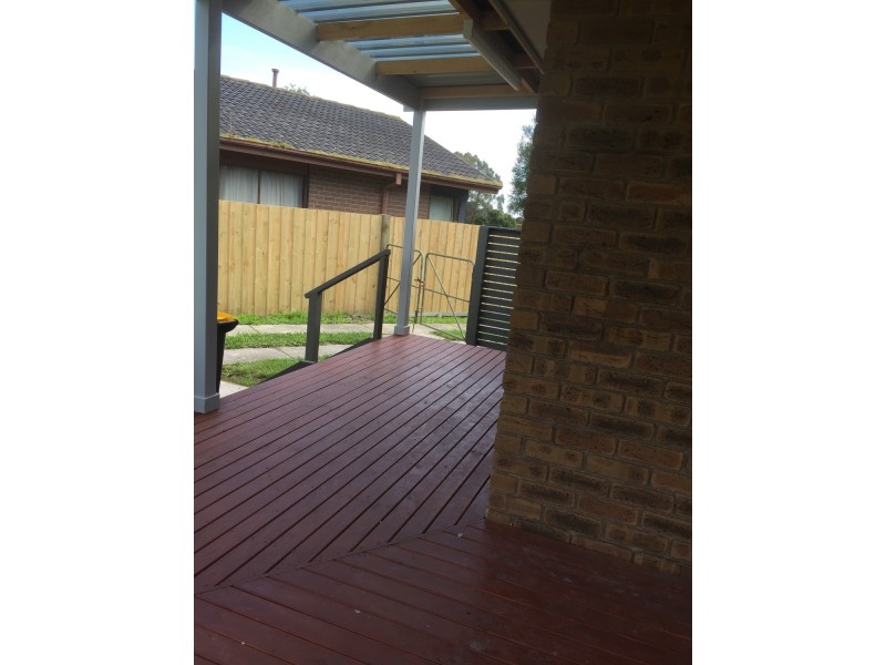 6 Elonera Court, Churchill VIC 3842