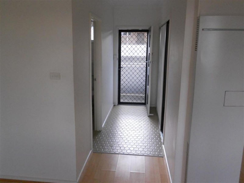 6/15 Well Street, Morwell VIC 3840