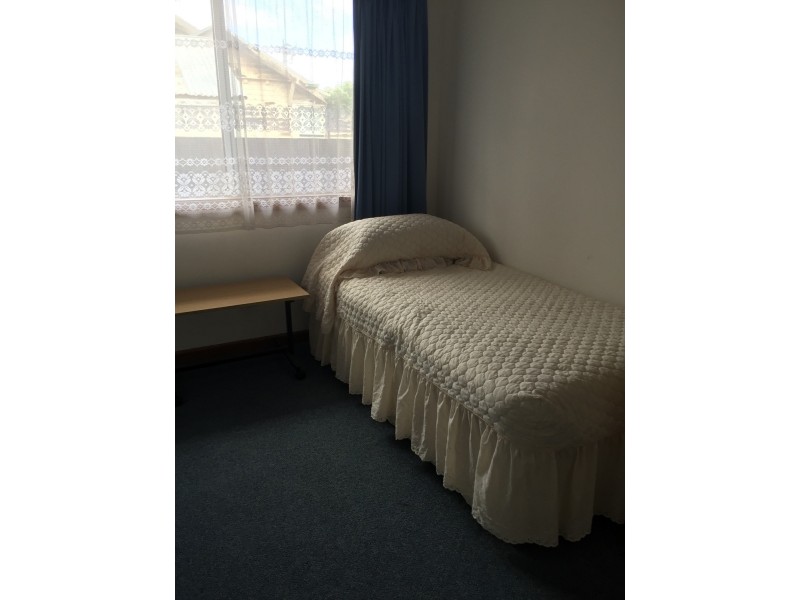 2/24 Hazelwood Road, Morwell VIC 3840