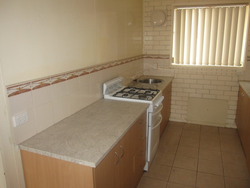 4/18 Hopetoun Avenue, Morwell VIC 3840