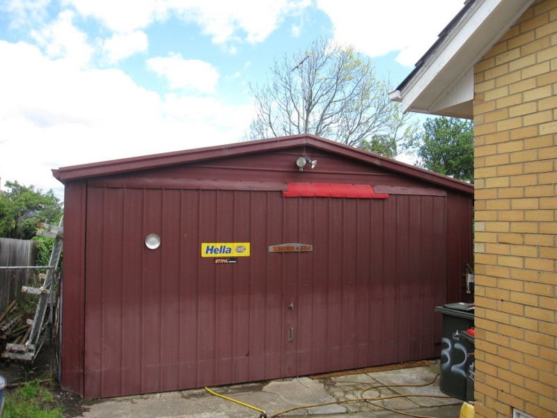 32 Heesom Crescent, Churchill VIC 3842