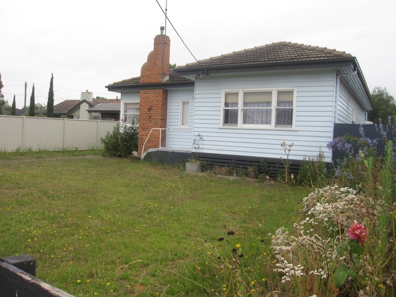 1 Roger Street, Morwell VIC 3840