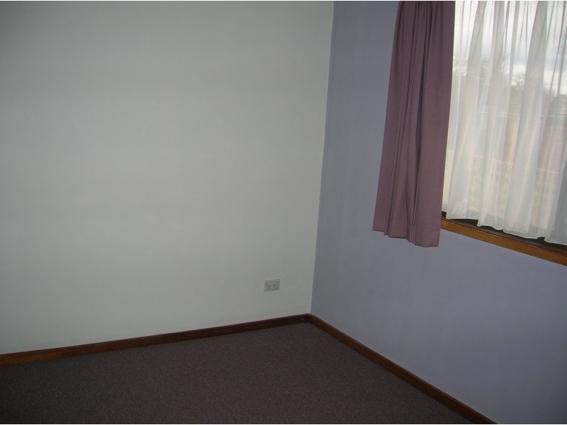 1/105 Elgin Street, Morwell VIC 3840