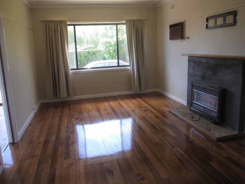 16 Madden Street, Morwell VIC 3840