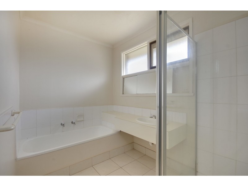 14 Rangeview Drive, Traralgon VIC 3844