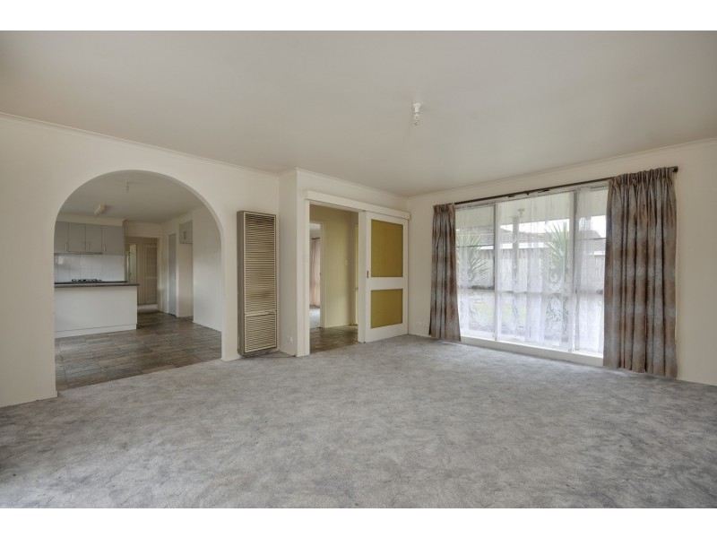 14 Rangeview Drive, Traralgon VIC 3844