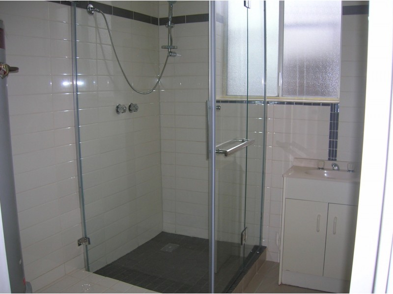 2/153 Buckley Street, Morwell VIC 3840