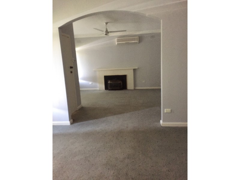 51 Holmes Road, Morwell VIC 3840