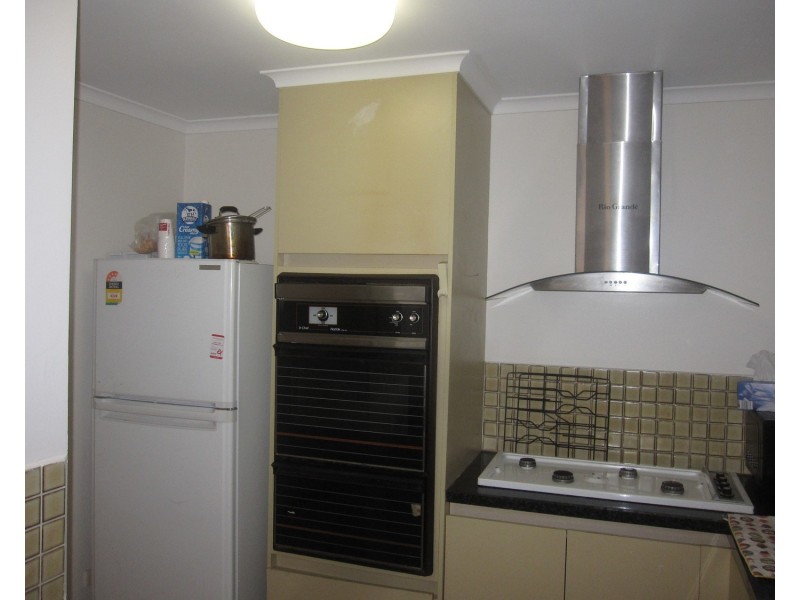 16 Cove Place, Morwell VIC 3840