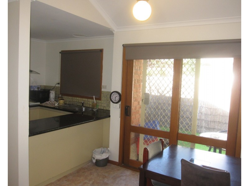 16 Cove Place, Morwell VIC 3840