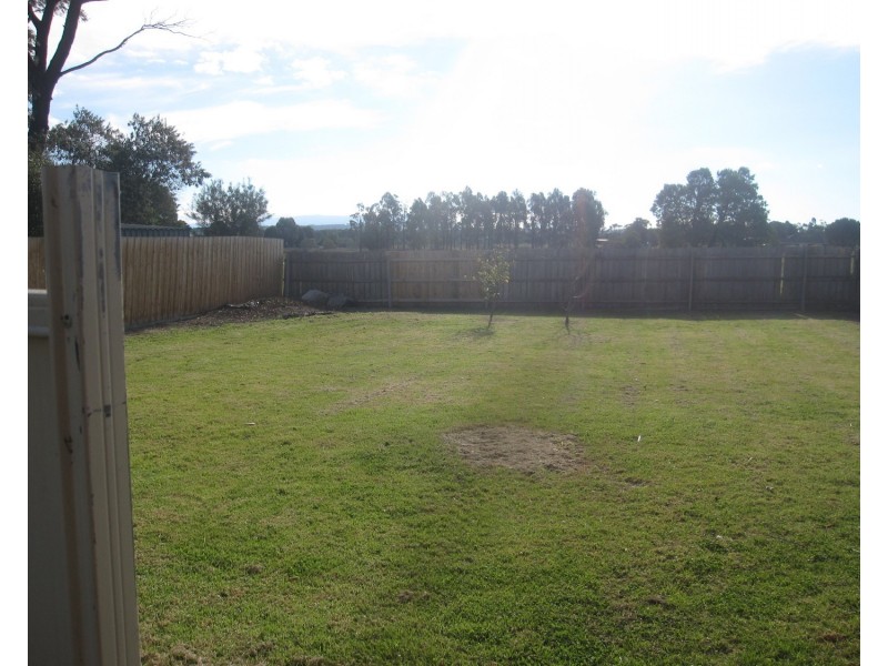 51 Holmes Road, Morwell VIC 3840