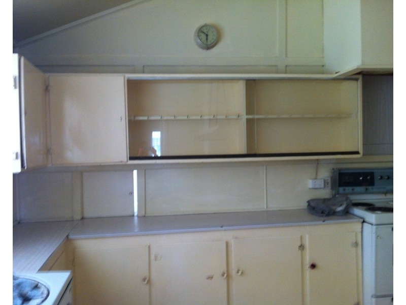 26 Hazelwood Road, Morwell VIC 3840