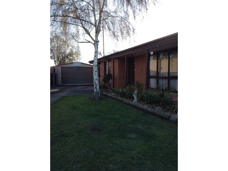 21  Willow Street, Churchill VIC 3842