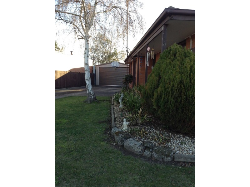 21  Willow Street, Churchill VIC 3842