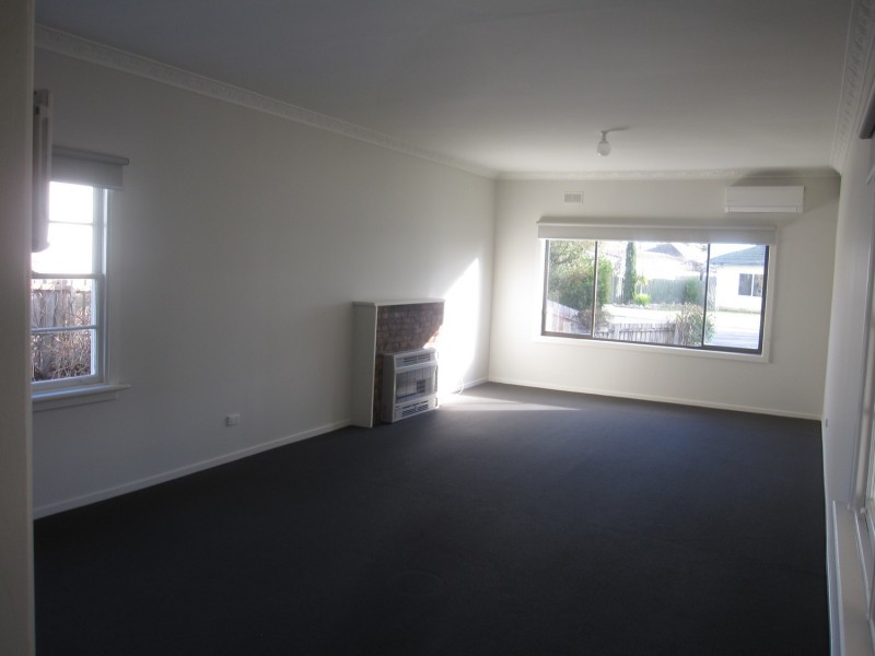 5 Charles Court, Morwell VIC 3840