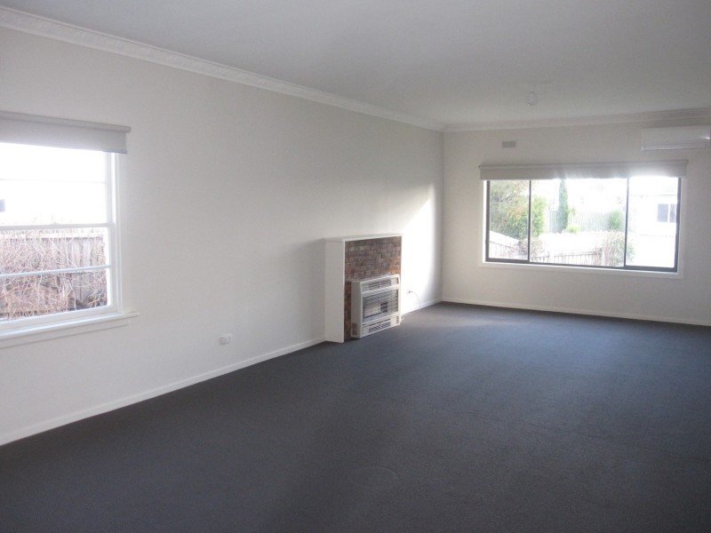 5 Charles Court, Morwell VIC 3840