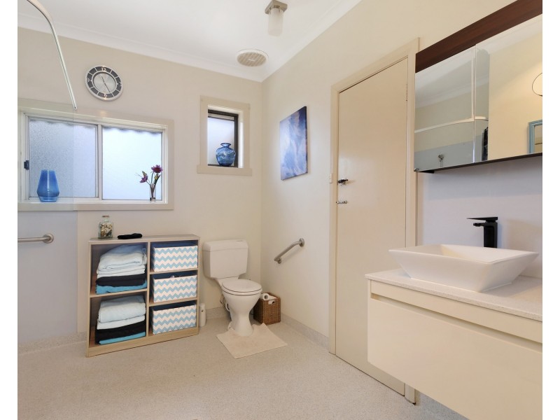 108 Main Street, Yinnar VIC 3869