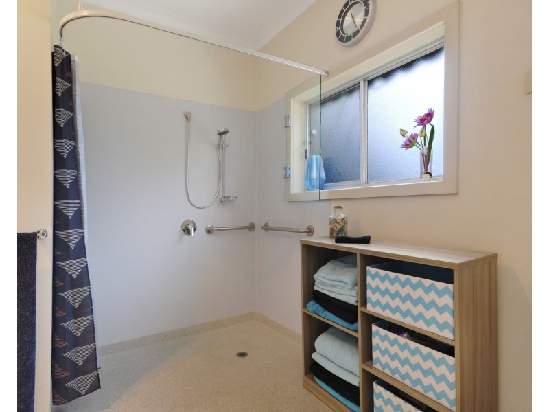 108 Main Street, Yinnar VIC 3869