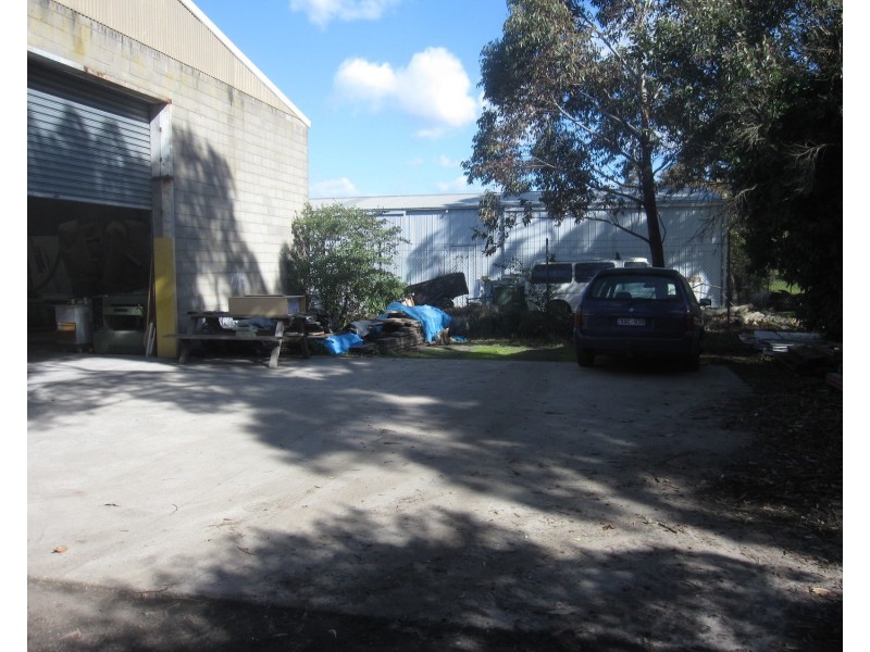 33 Chickerell Street, Morwell VIC 3840