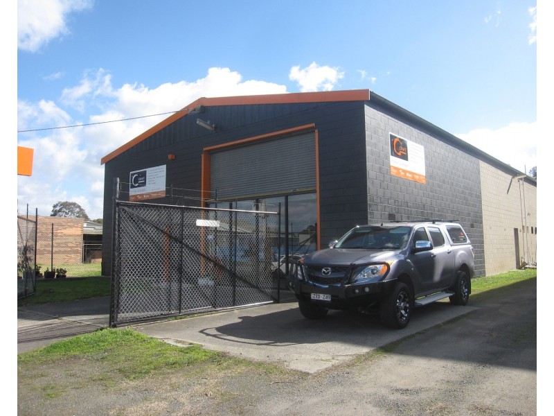 33 Chickerell Street, Morwell VIC 3840