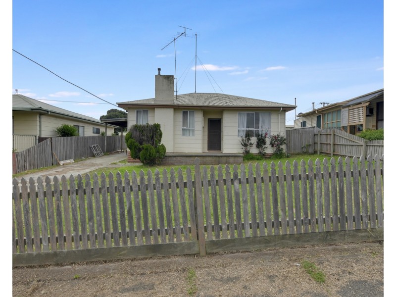 27 Booth Street, Morwell VIC 3840