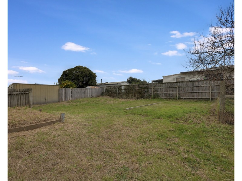 27 Booth Street, Morwell VIC 3840